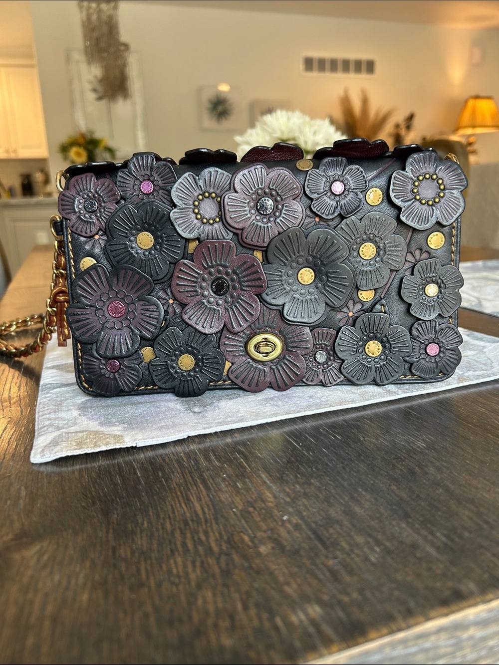 Coach Dinky Tea Rose 20215 - Picture 2 of 12